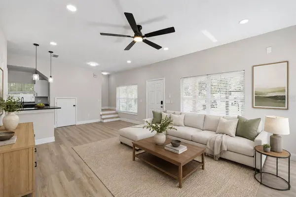 319 E HANLON ST, Tampa, FL 33604