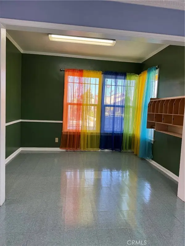 2052 Browning BLVD, Los Angeles, CA 90062