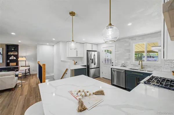 10600 W 60th AVE, Arvada, CO 80004