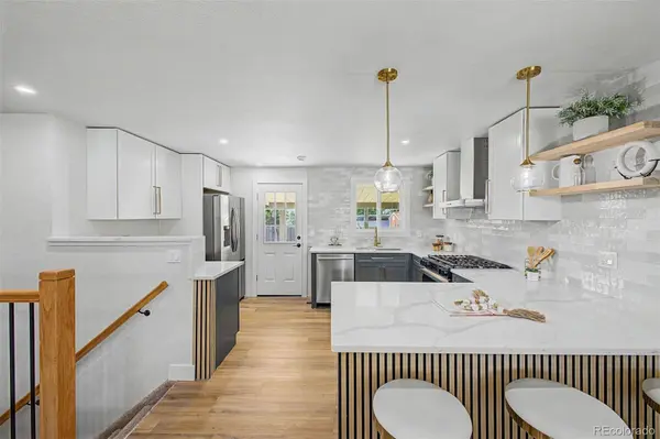 10600 W 60th AVE, Arvada, CO 80004