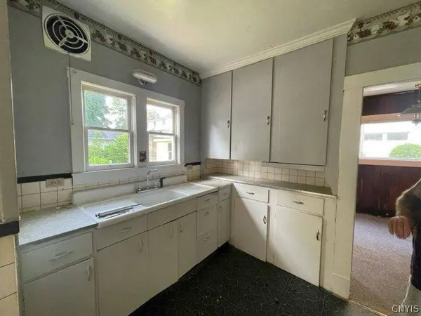 55 1/2 N Helmer AVE, Dolgeville, NY 13329