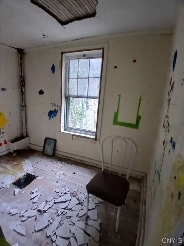 102 Diamond ST, Little Falls, NY 13365