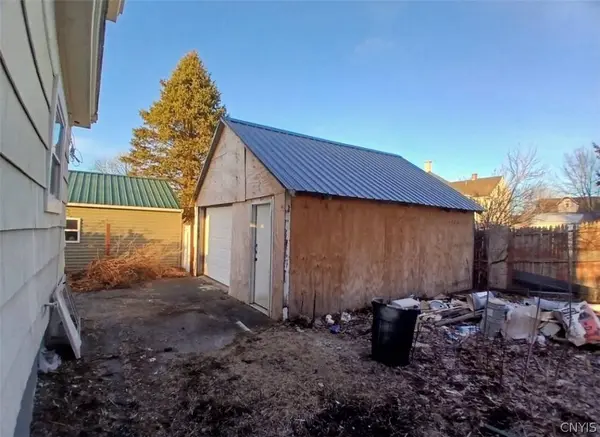 4 East ST, Ilion, NY 13357