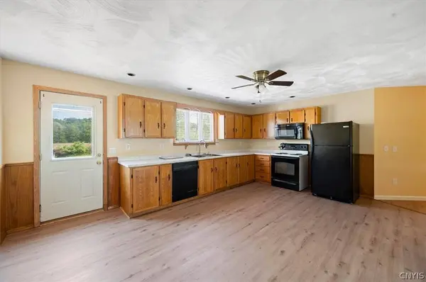 5360 Brookfield RD, Lee Center, NY 13363
