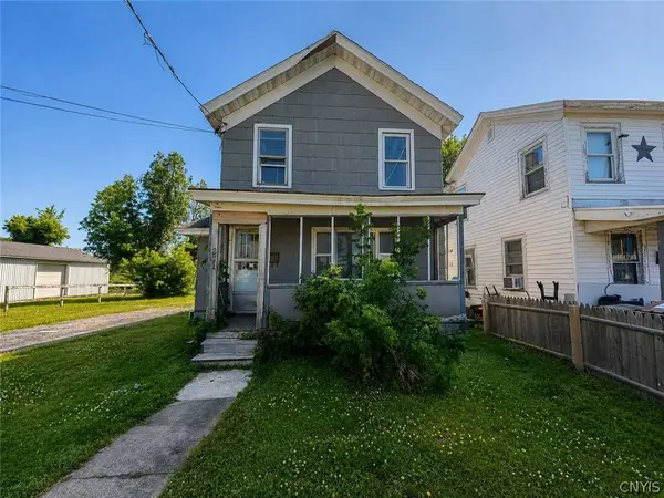 209-211 E Whitesboro, Rome, NY 13440