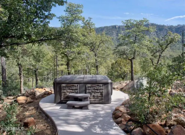 5415 W Valley View Drive, Pine, AZ 85544