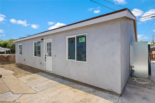 541 N Barbara #B, Azusa, CA 91702