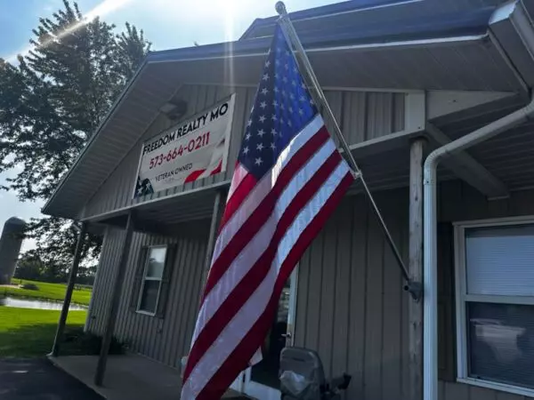 Farmington_Location-600x450