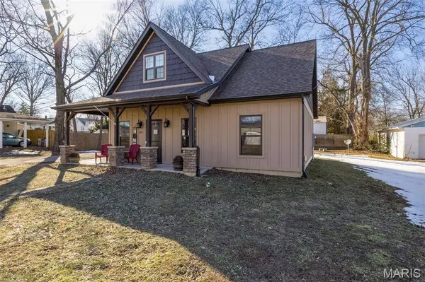 511 S A ST, Farmington, MO 63640