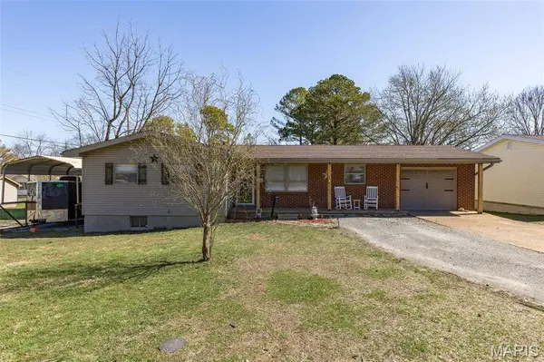 102 S Roosevelt ST, Desloge, MO 63601