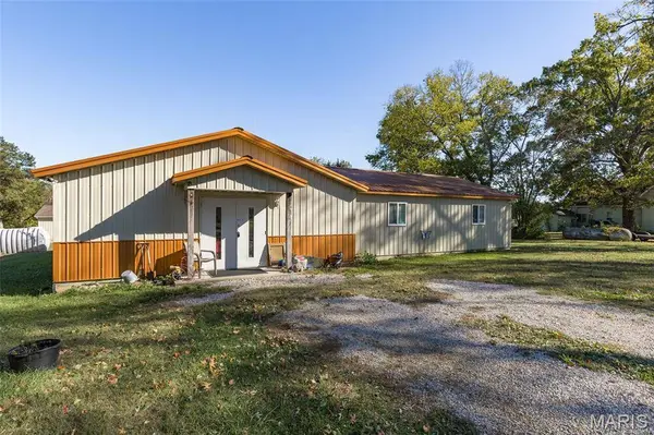 10046 Eye ST, Belgrade, MO 63622