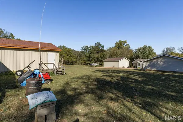 10046 Eye ST, Belgrade, MO 63622