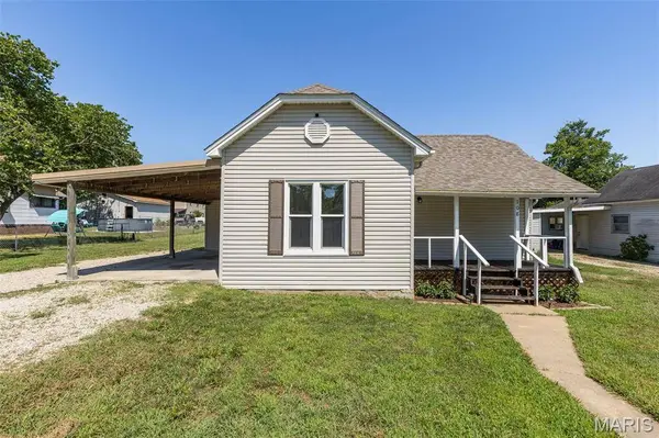 108 N White Oak ST, Desloge, MO 63601