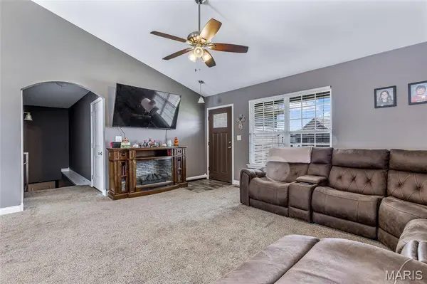 445 N Haven DR, Farmington, MO 63640