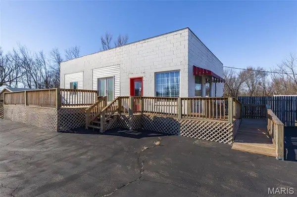 202 Lincoln DR, Fredericktown, MO 63645