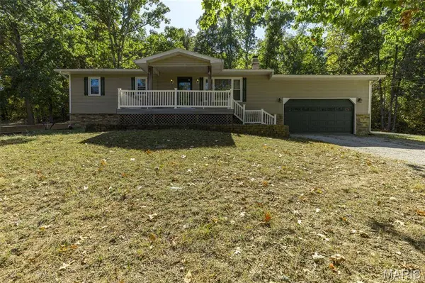 8076 T HWY, Fredericktown, MO 63645
