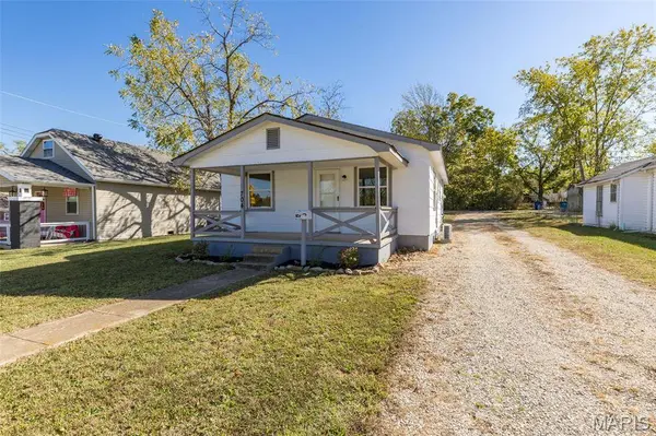 704 N Desloge DR, Desloge, MO 63601