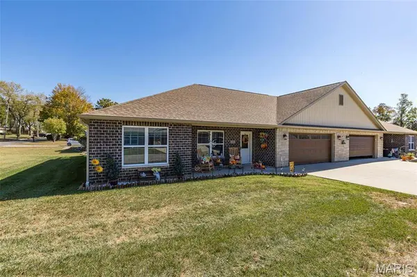551 Windsor LN, Farmington, MO 63640
