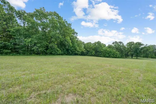 12971 Cowboy DR, De Soto, MO 63020
