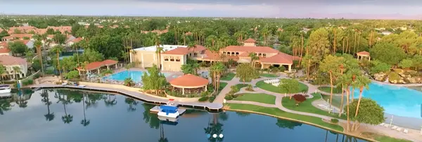 Val Vista Lakes Gilbert AZ — Gilbert's Hidden Lakefront Community | Gilbert with the Benders,Wes & Lisa Bender