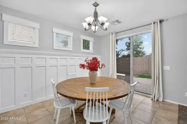 4052 E Milky Way, Gilbert, AZ 85295
