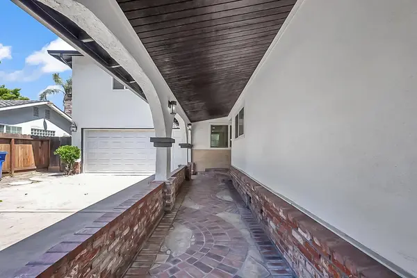 1220 Sonoma AVE, Modesto, CA 95355