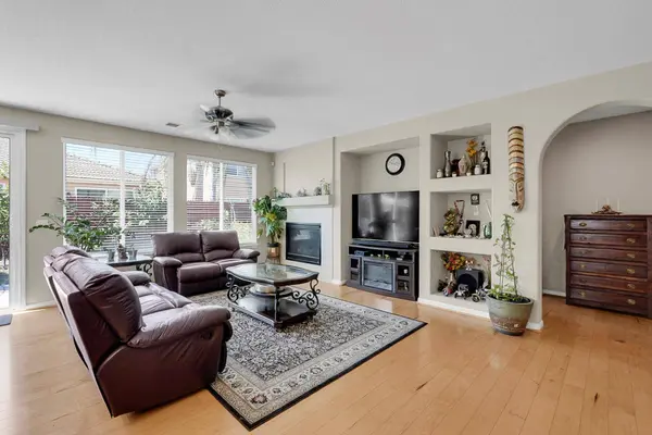 128 Scooter WAY, Stockton, CA 95209