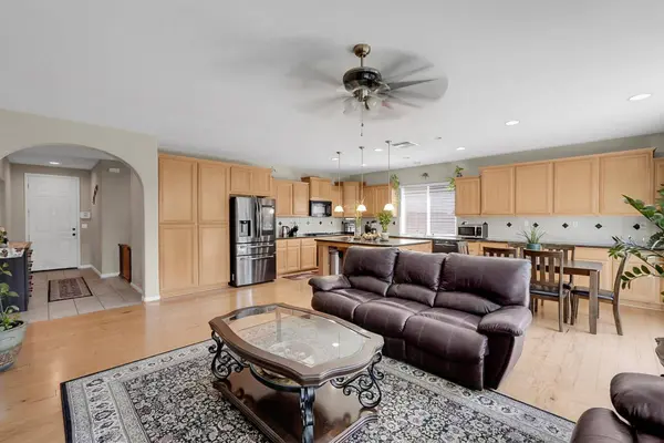 128 Scooter WAY, Stockton, CA 95209