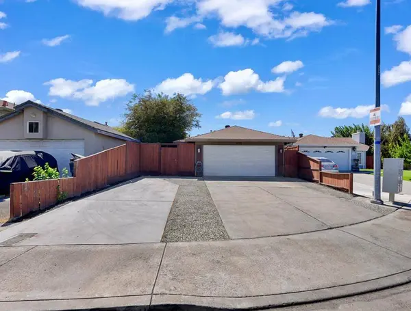 450 Hawthorne DR, Tracy, CA 95376