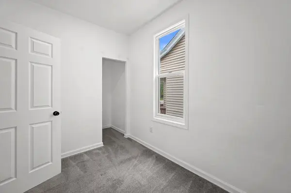 3275 S S 15th Street STREET, Milwaukee, WI 53215