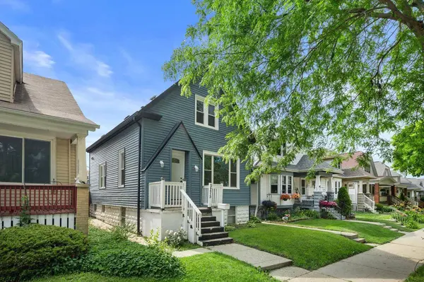 3275 S S 15th Street STREET, Milwaukee, WI 53215