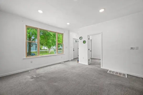 3275 S S 15th Street STREET, Milwaukee, WI 53215