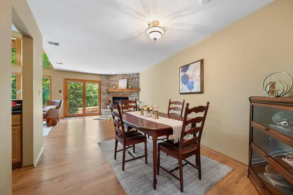 N89W16329 Main STREET, Menomonee Falls, WI 53051