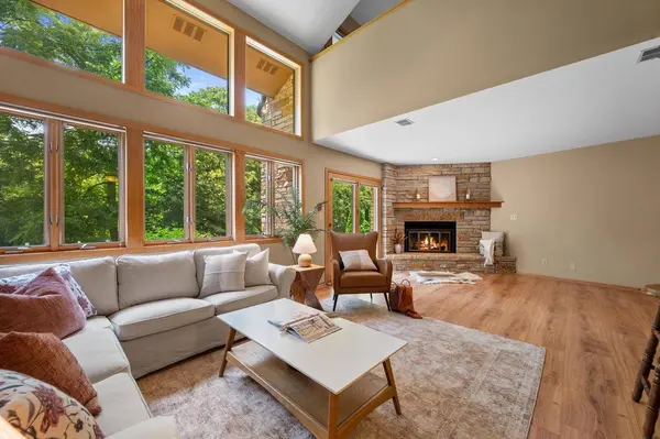 N89W16329 Main STREET, Menomonee Falls, WI 53051