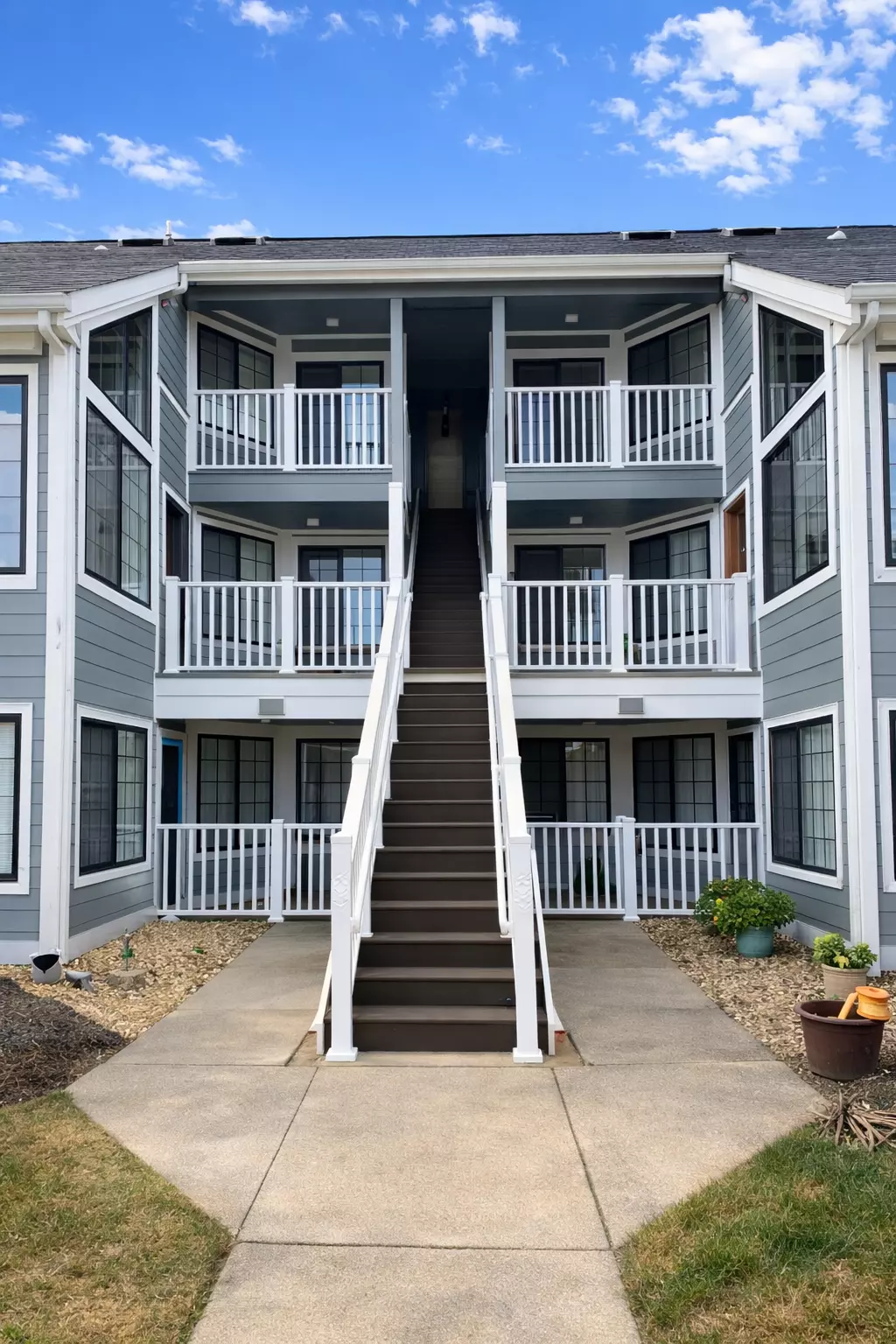 Alexandria, VA 22315-4871,6000 Ellesmere Ct #F