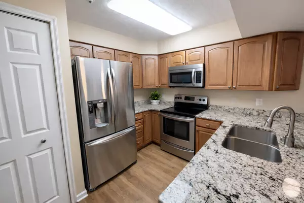 Alexandria, VA 22315-4871,6000 Ellesmere Ct #F