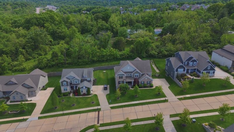 Neighborhood in Des Peres, MO