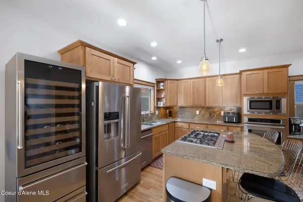 4083 W SHOREVIEW LN, Coeur d'Alene, ID 83814