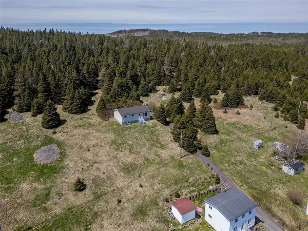 592 Main Road, Mt. Carmel, NL A0B 2M0