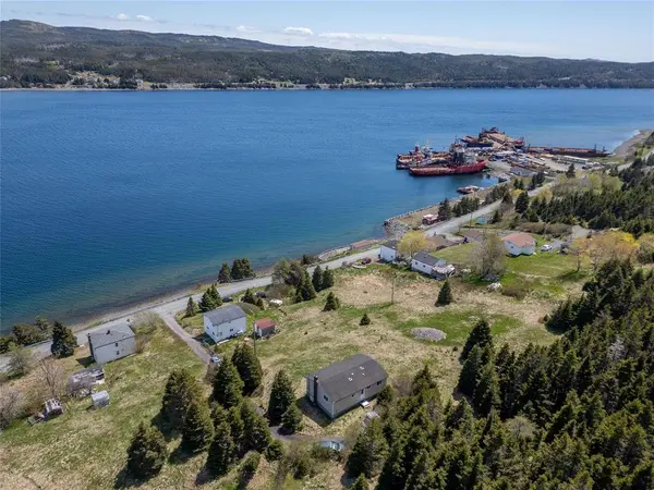 592 Main Road, Mt. Carmel, NL A0B 2M0
