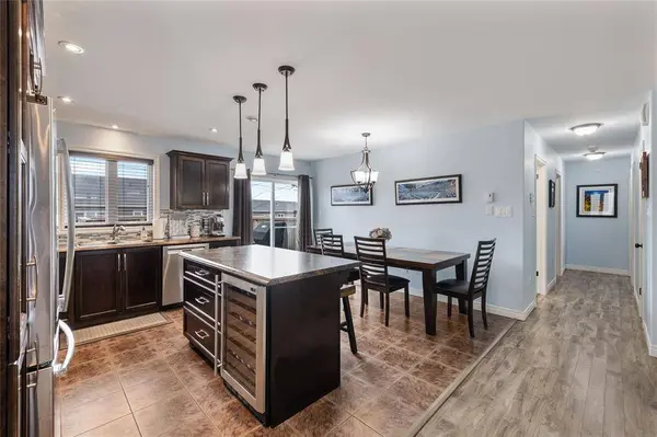 40 Finlaystone Drive, Mt. Pearl, NL A1A 0E2