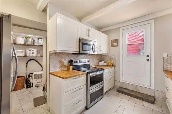 4 Pennywell Road, St. John's, NL A1C 2K9