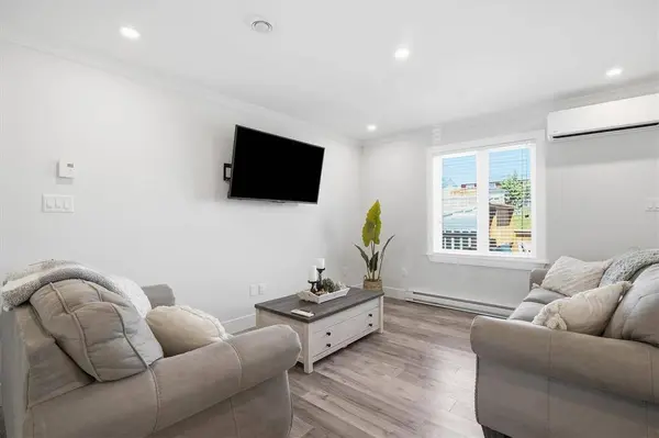 44 Moffatt Road, Mt. Pearl, NL A1N 0G3