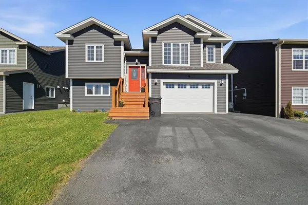44 Moffatt Road, Mt. Pearl, NL A1N 0G3
