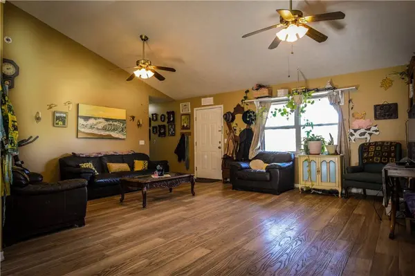 3952 County Road 906, Green Forest, AR 72638