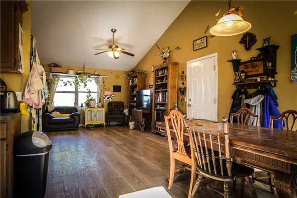 3952 County Road 906, Green Forest, AR 72638