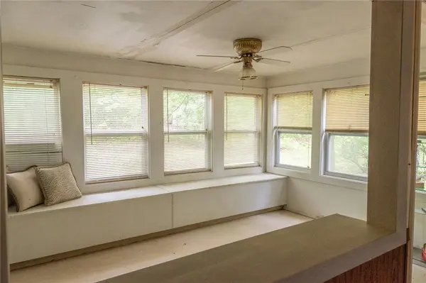 1247 W First St, Lead Hill, AR 72644