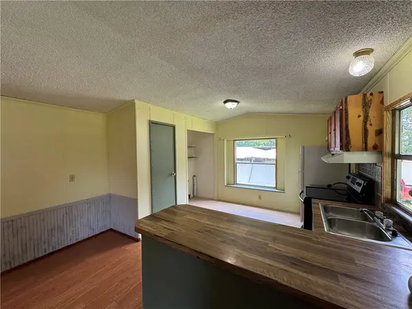 83 NC 2813, Marble Falls, AR 72648