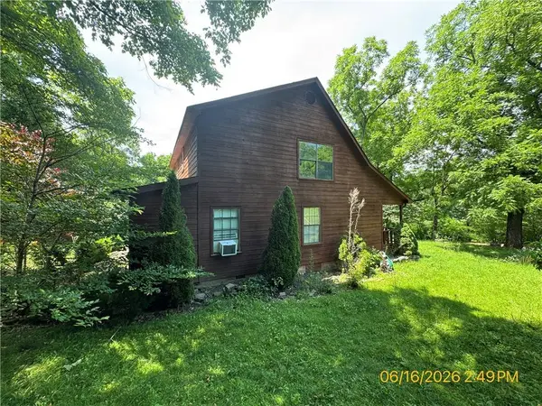 4865 County Road 933, Harrison, AR 72601
