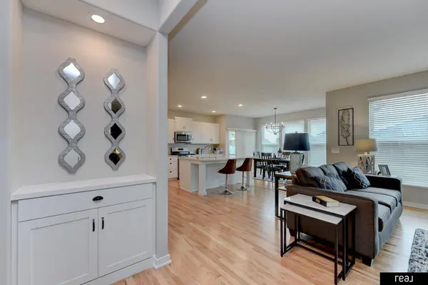 11513 S 116 Street, Papillion, NE 68133